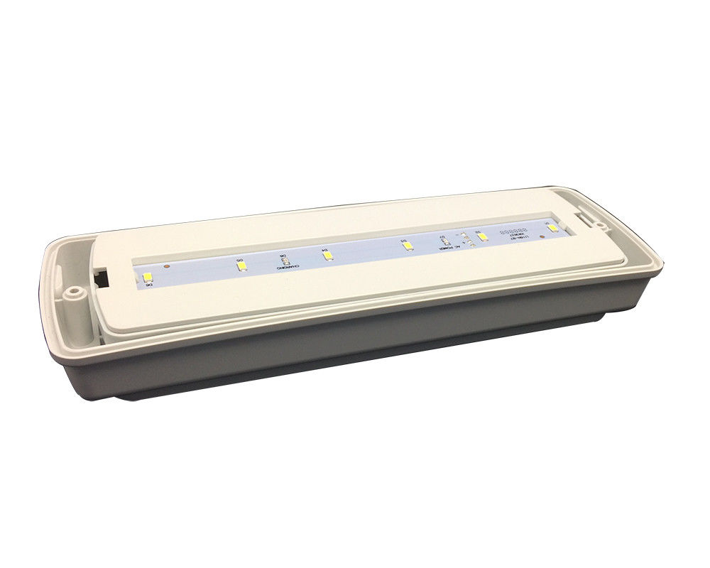 چراغ اضطراری ضد آب راهرو 200LM 3W LED قابل شارژ مجدد محل مرطوب در خارج از منزل IP65 L116N-E