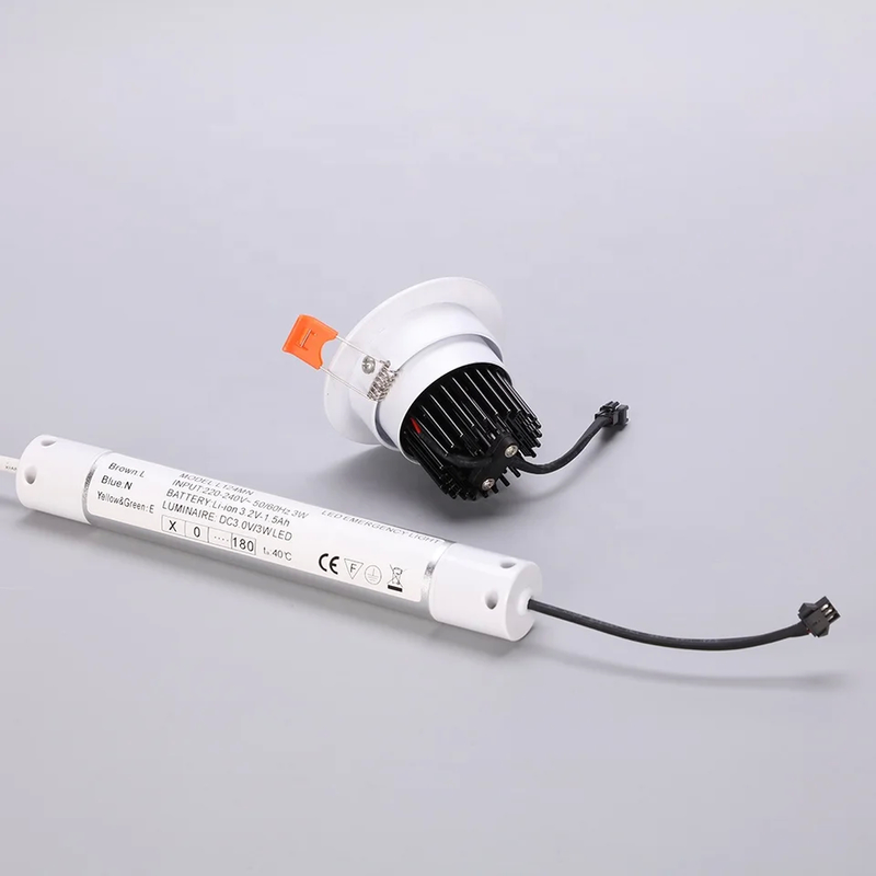چراغ اضطراری سقف 10 تا 55 درجه سانتیگراد با شاخص سبز AC Power و باتری Ni-CD 3.6V/0.6Ah