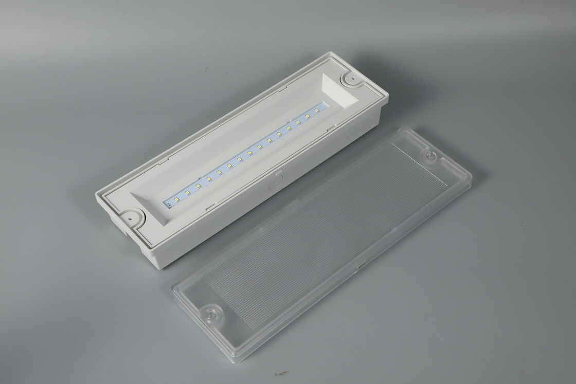 چراغ اضطراری ضد آب LED IP65 محل خیس 220V 240V 7.5W L130MN