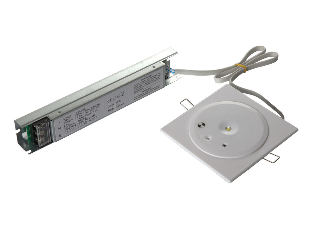 چراغ اضطراری LED IP20 بدون نگهداری علامت خروج آتش 220V L104N-3